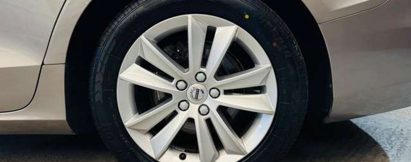 Volvo V60 V60 2.0D3 Geartronic Airco cuir GPS Cockpit LED