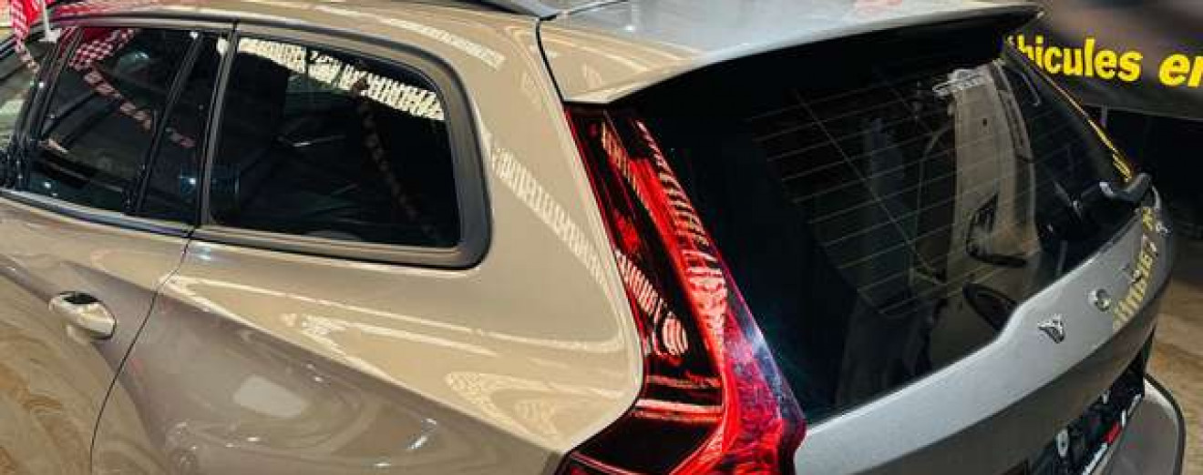 Volvo V60 V60 2.0D3 Geartronic Airco cuir GPS Cockpit LED