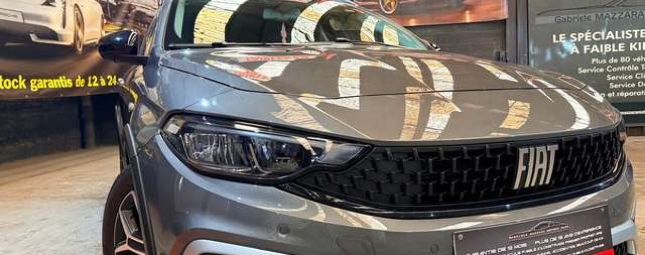 Fiat Tipo Tipo Cross 1.6 MultiJet Caméra GPS CarPlay PDC LED Airco