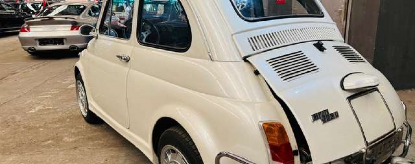 Fiat 500 499cc 110F Restaurée + Remorque Fiat 500