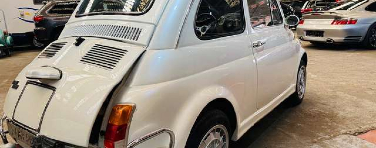 Fiat 500 499cc 110F Restaurée + Remorque Fiat 500