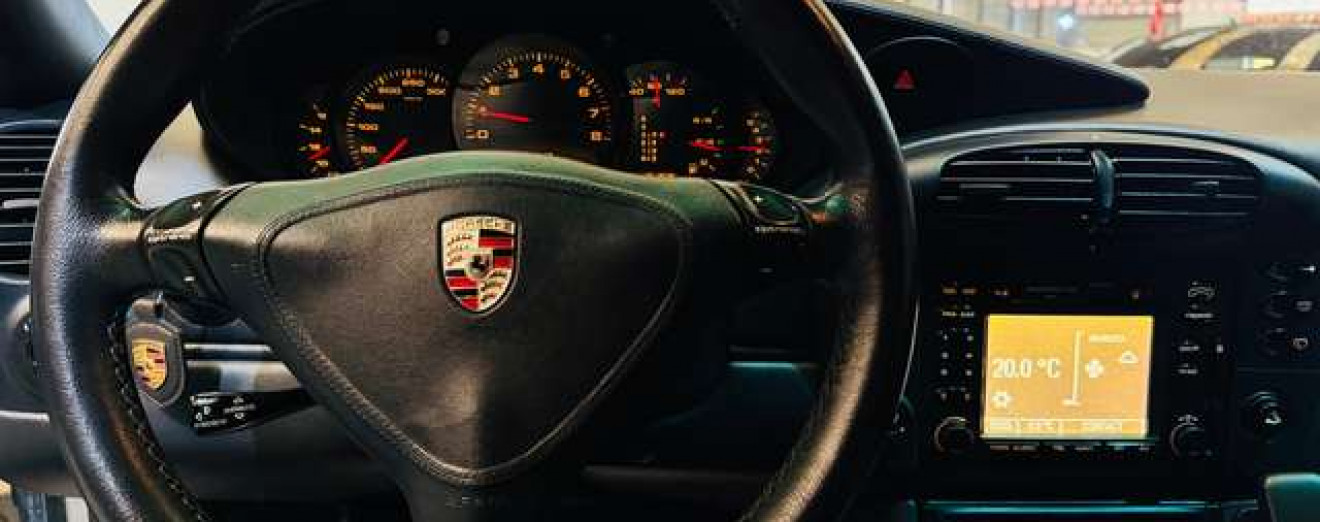 Porsche 996 Turbo 3.6 Tiptronic S !!! carnet !!!