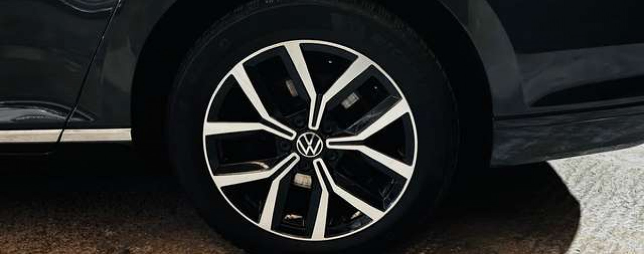 Volkswagen Passat Variant Passat SW 2.0 TDi DSG Cuir Pano Airco CarPlay Full