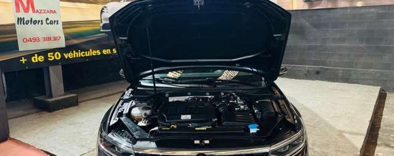 Volkswagen Passat Variant Passat SW 2.0 TDi DSG Cuir Pano Airco CarPlay Full