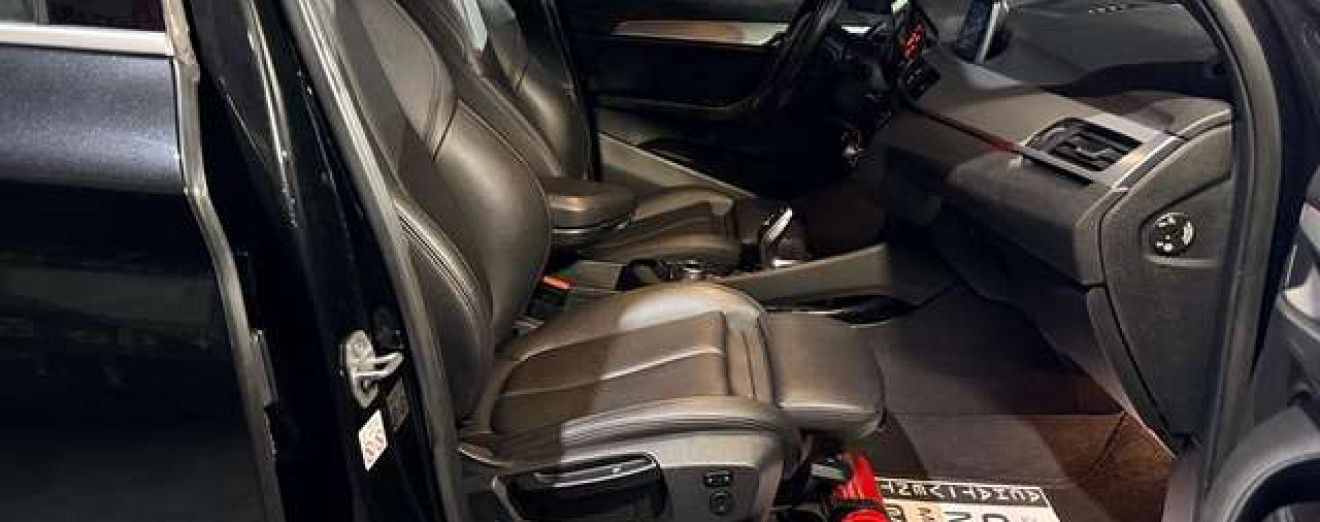 BMW X1 X1 1.5iA sDrive1 Pack-M Xénon LED GPS Cuir PDC