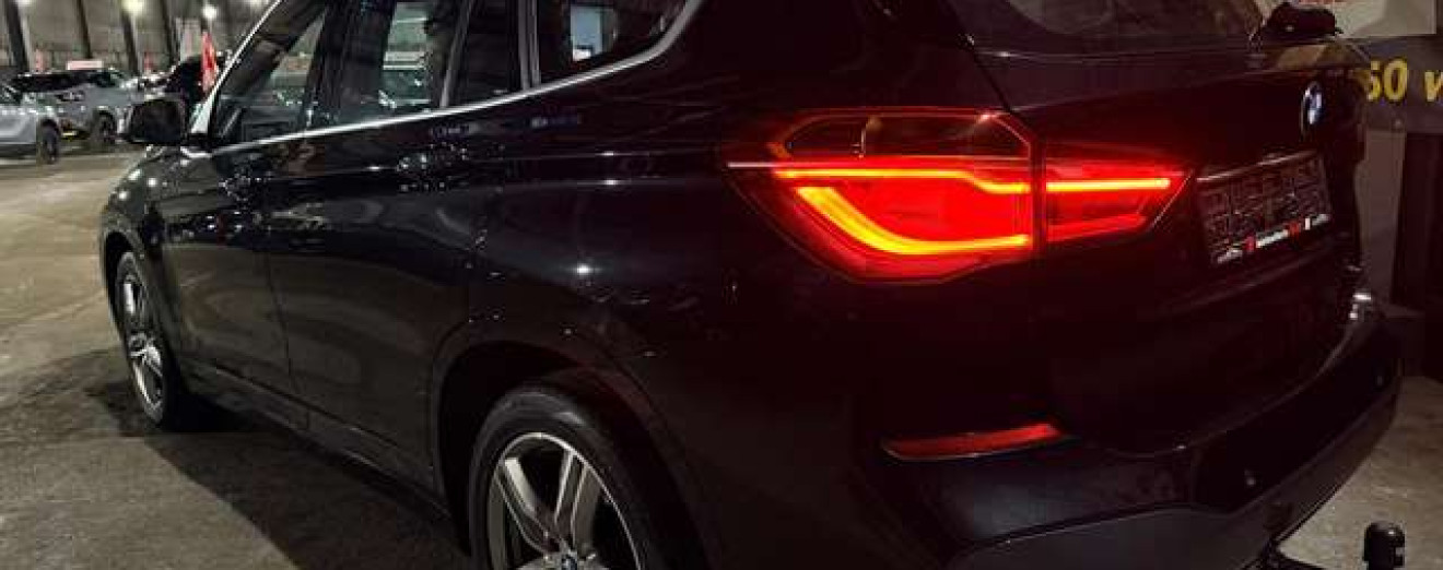 BMW X1 X1 1.5iA sDrive1 Pack-M Xénon LED GPS Cuir PDC