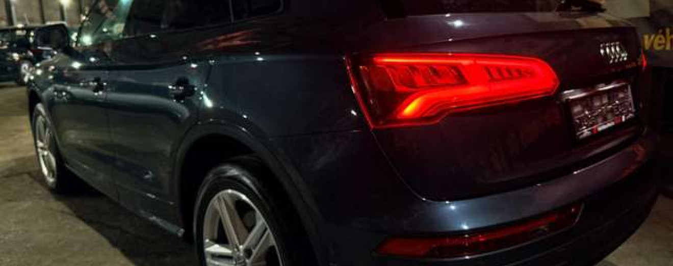 Audi Q5 Q5 35 TDi Quattro S-Line Caméra Cockpit Toit pano Lazer TVA 21% incl