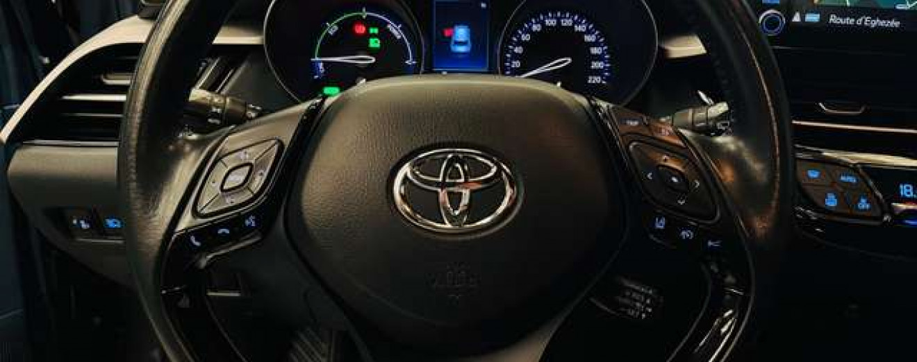 Toyota C-HR C-HR Hybrid 1.8i VVT-i CarPlay Caméra