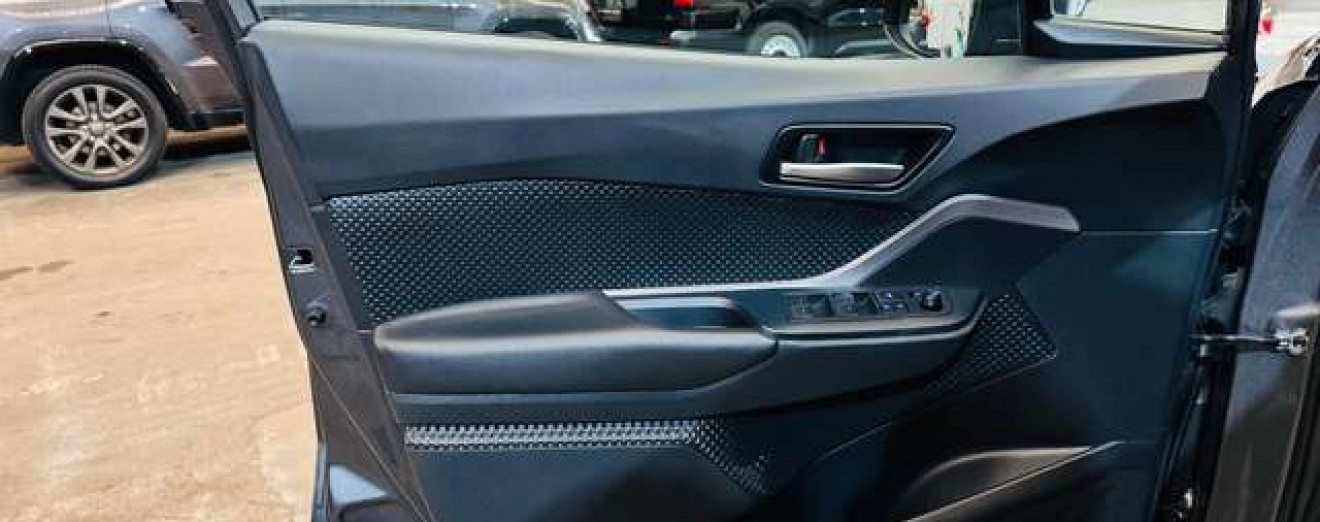 Toyota C-HR C-HR Hybrid 1.8i VVT-i CarPlay Caméra