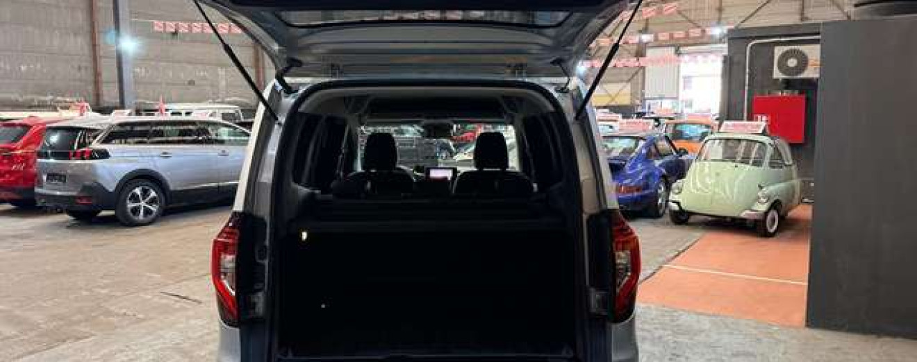 Nissan Townstar 1.3 DIG-T 5Places CarPlay LED GPS Xénons Cuir Caméra 360 Attache remorque