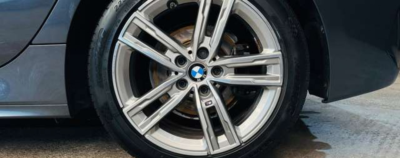 BMW 118 118iA Pack-M Cockpit Xénon LED Cuir Airco attache remorque