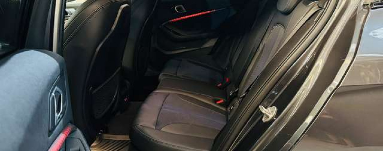 BMW 118 118iA Pack-M Cockpit Xénon LED Cuir Airco attache remorque