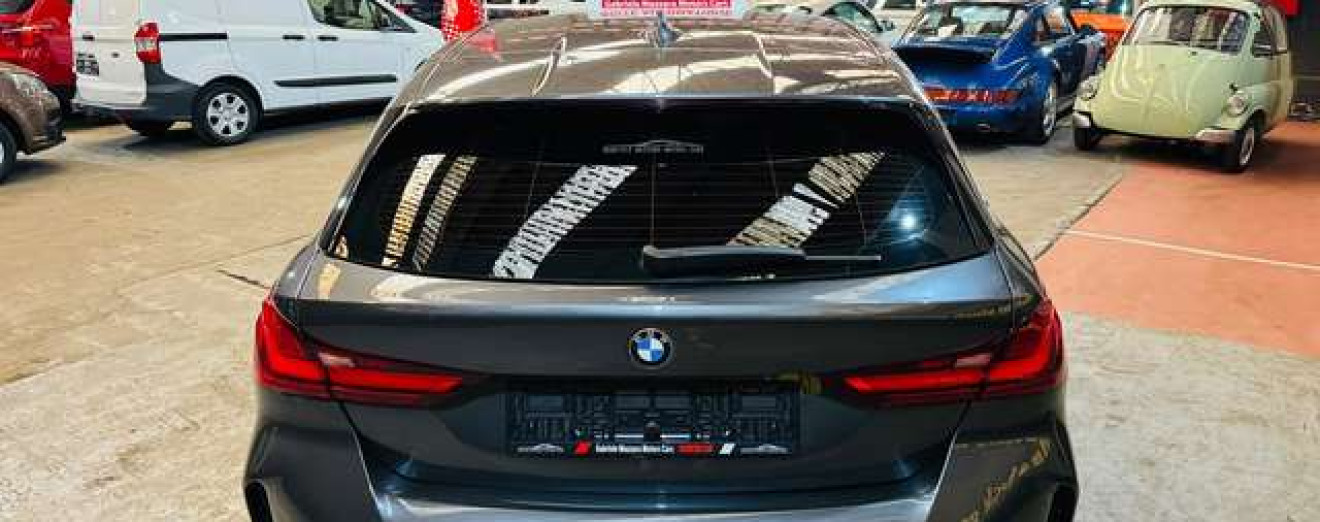 BMW 118 118iA Pack-M Cockpit Xénon LED Cuir Airco attache remorque