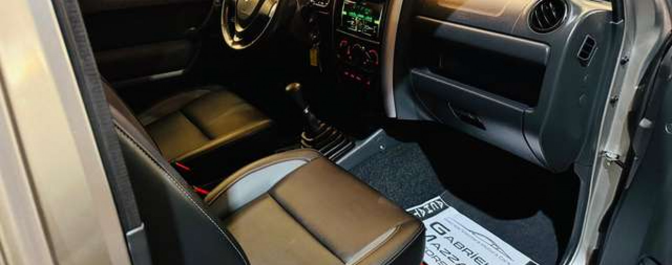 Suzuki Jimny Jimny 1.3i 4X4 Cuir Airco Pare Buffle Euro6