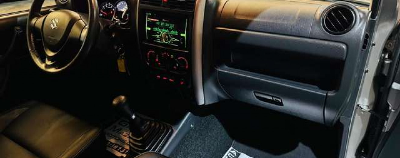 Suzuki Jimny Jimny 1.3i 4X4 Cuir Airco Pare Buffle Euro6