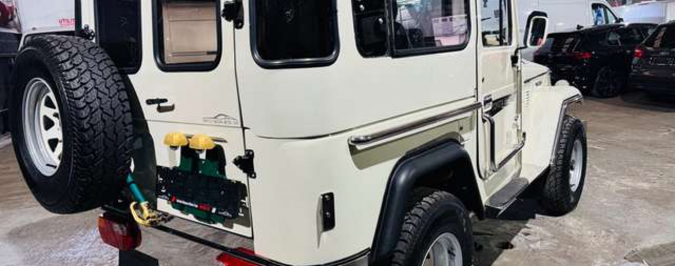 Toyota Land Cruiser