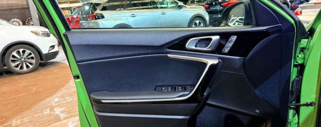 Kia XCeed XCeed 1.6 CRDi GT Line Cockpit Caméra 360 Toit Panoramique