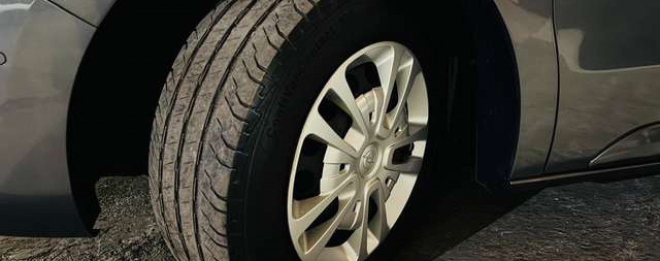 Opel Vivaro 2.0CDTI 6Places Utilitaire CarPlay Att Rem LED