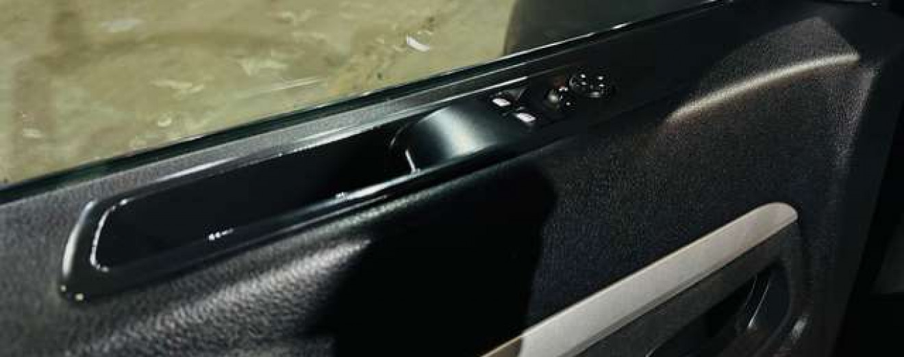 Opel Vivaro 2.0CDTI 6Places Utilitaire CarPlay Att Rem LED