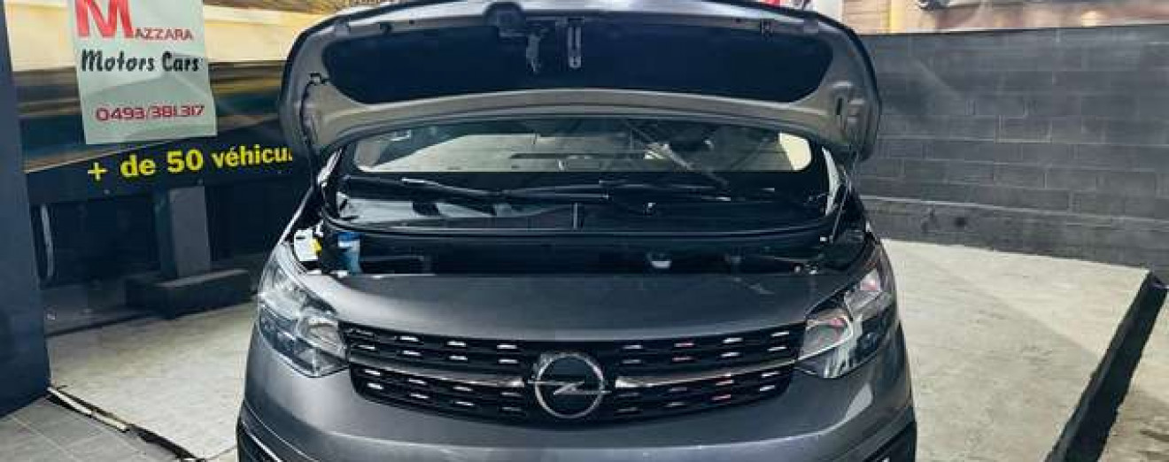 Opel Vivaro 2.0CDTI 6Places Utilitaire CarPlay Att Rem LED