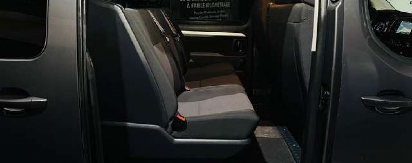 Opel Vivaro 2.0CDTI 6Places Utilitaire CarPlay Att Rem LED