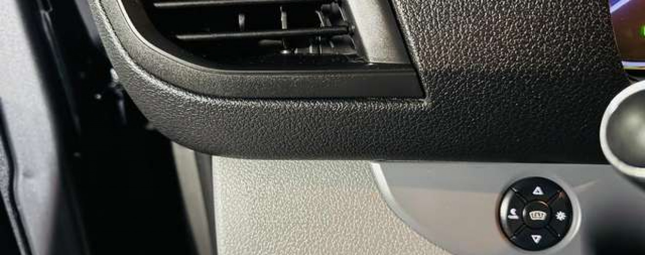 Opel Vivaro 2.0CDTI 6Places Utilitaire CarPlay Att Rem LED