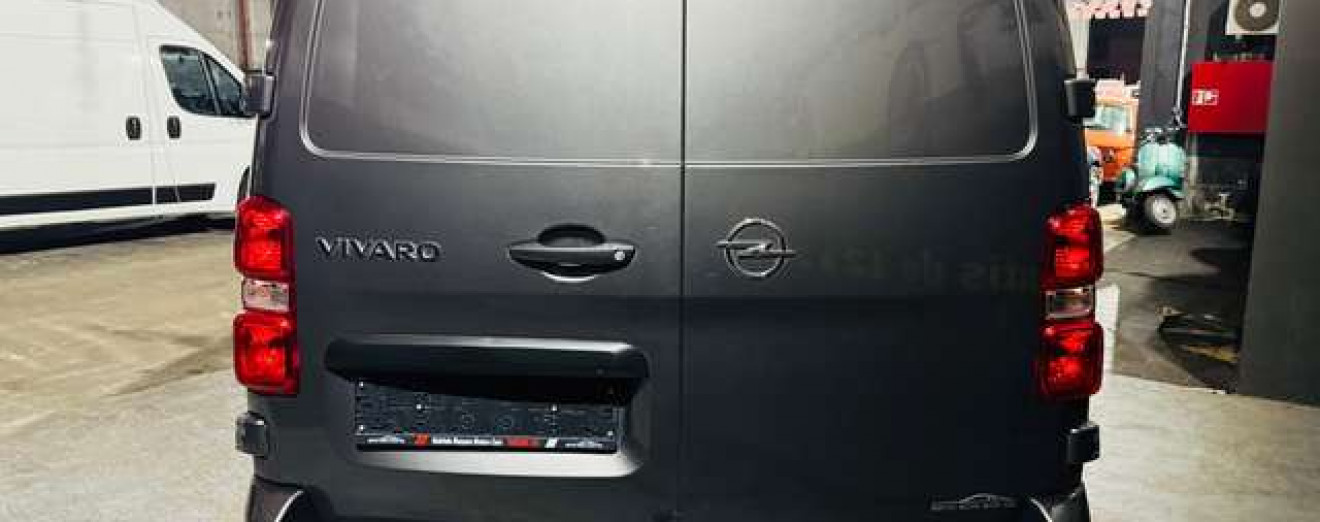 Opel Vivaro 2.0CDTI 6Places Utilitaire CarPlay Att Rem LED