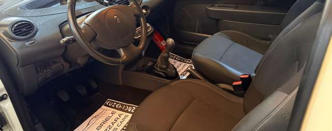 Renault Twingo Twingo 1.2i Airco V.C D.A