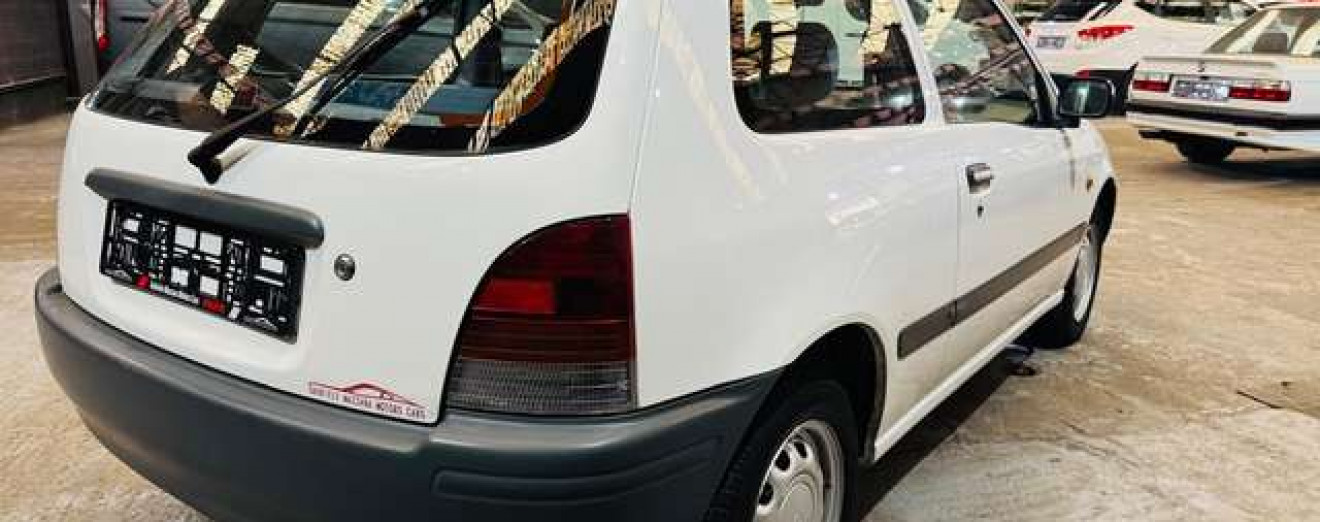 Toyota Starlet 1.3i - GARANTIE