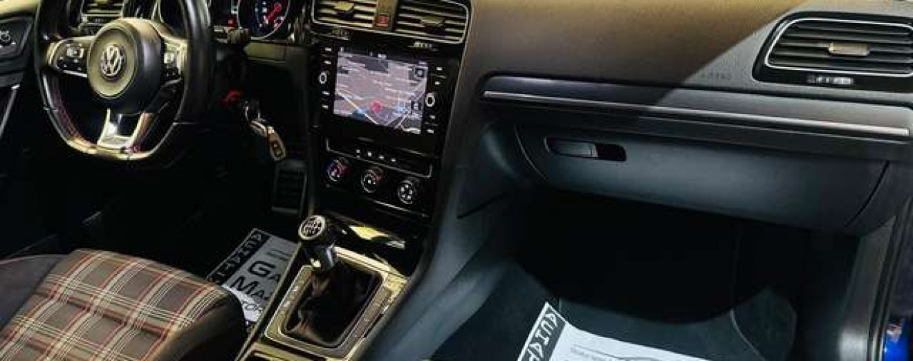 Volkswagen Golf GTI 2.0TSI Airco GPS Caméra CarPlay PDC Matrix Kit Maxtone