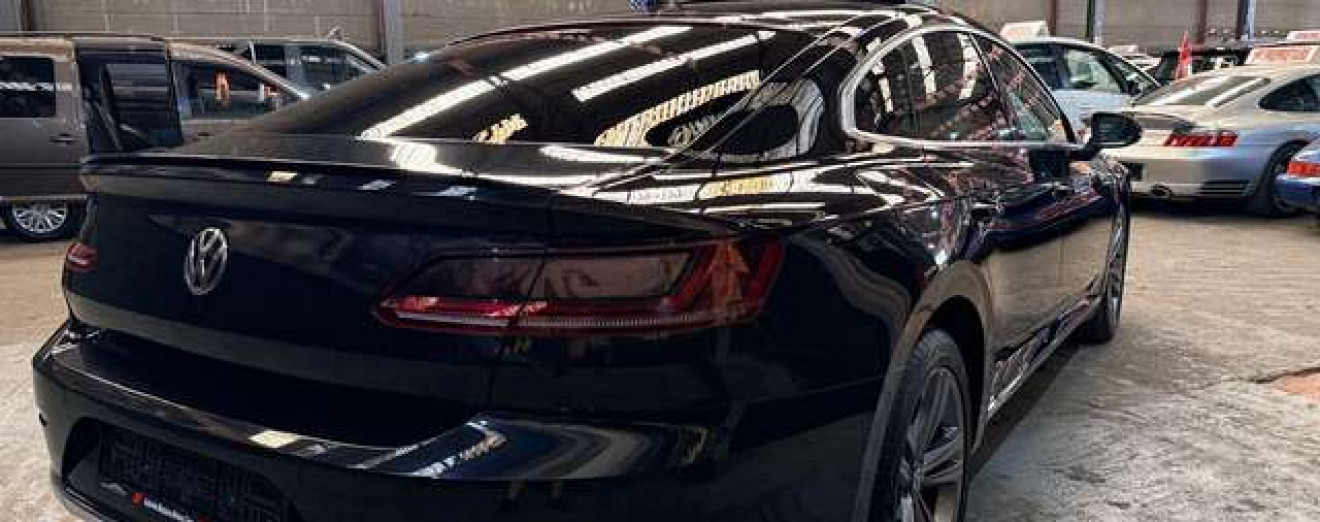 Volkswagen Arteon Arteon 2.0 TDi SCR R-Line R-Line Toi Pano Cockpit  360 Full LED Att remorque Cuir électrique ctrique