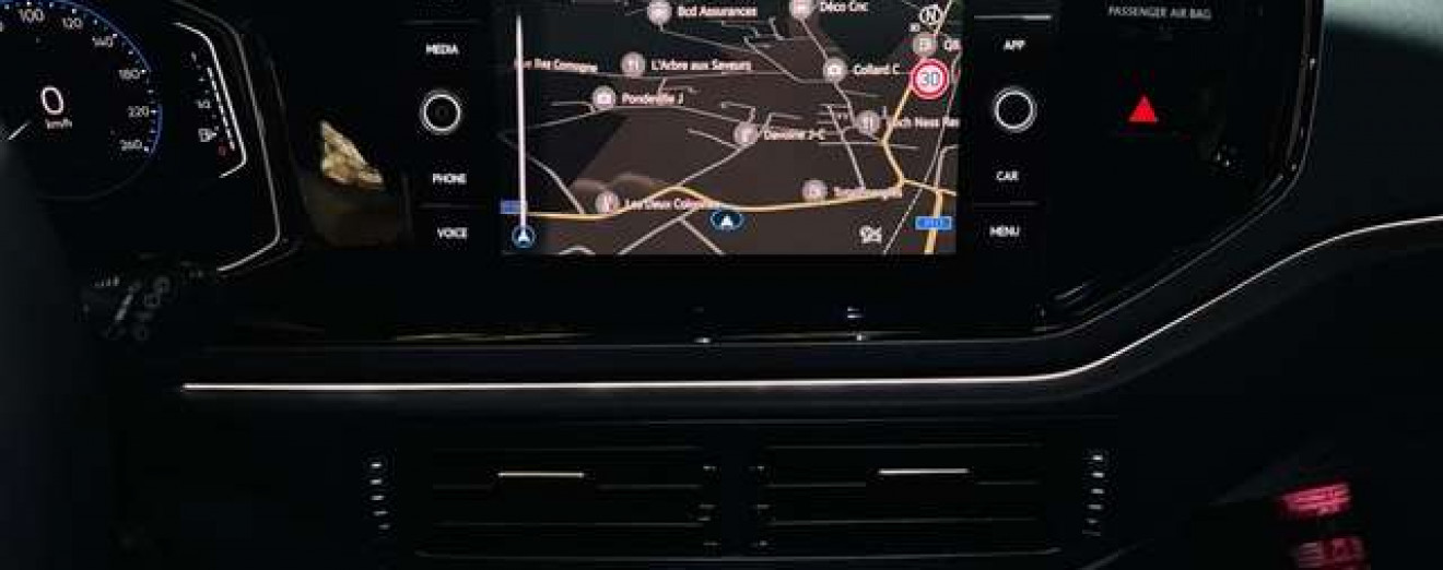 Volkswagen Polo Polo 1.0 TSI R-Line CarPlay Caméra GPS - NEUVE