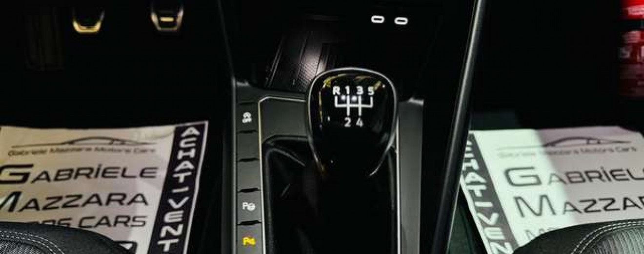 Volkswagen Polo Polo 1.0 TSI R-Line CarPlay Caméra GPS - NEUVE