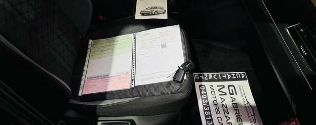 Volkswagen Polo Polo 1.0 TSI R-Line CarPlay Caméra GPS - NEUVE