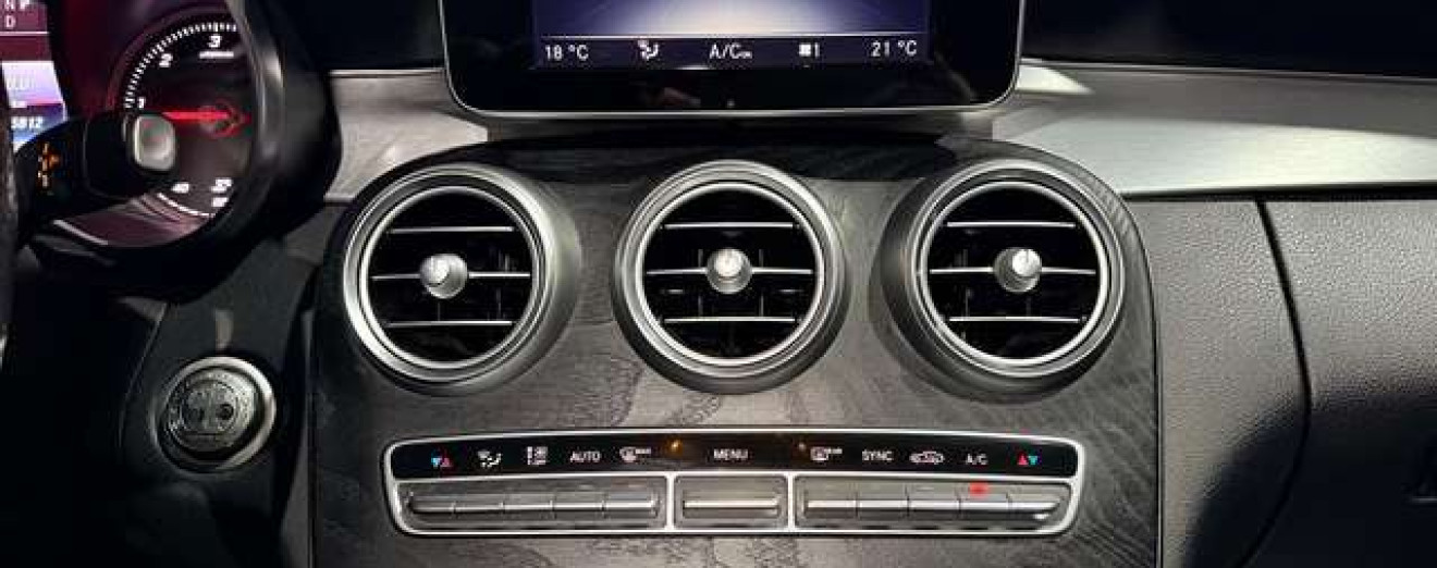 Mercedes-Benz C 220 Cabriolet C 220d Gtronic AMG Cuir GPS LED High performance