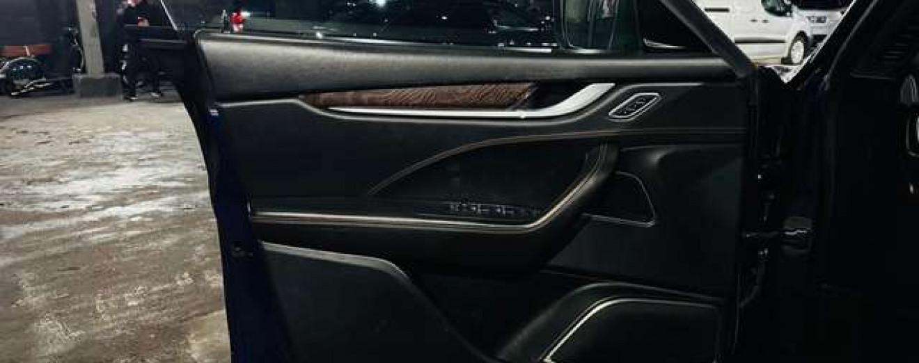 Maserati Levante 3.0V6 Turbo Pano - Cuir - J.A - LED - Camera - GPS