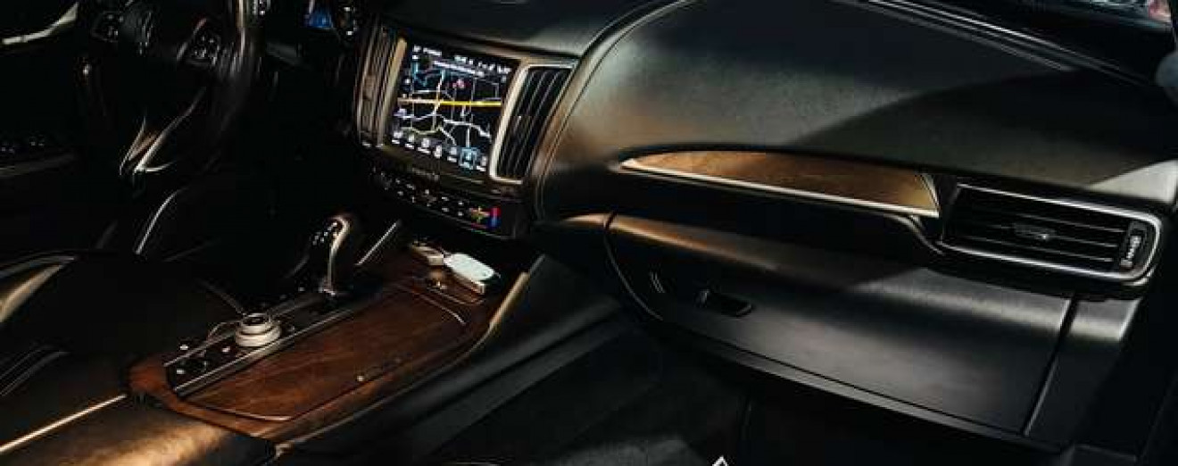 Maserati Levante 3.0V6 Turbo Pano - Cuir - J.A - LED - Camera - GPS