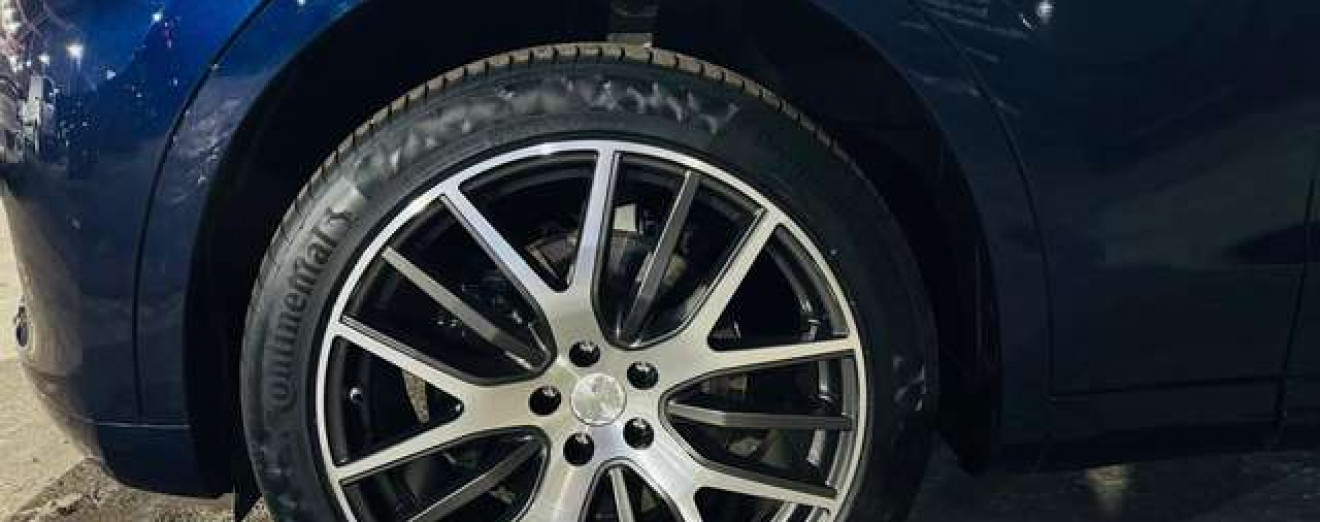 Maserati Levante 3.0V6 Turbo Pano - Cuir - J.A - LED - Camera - GPS