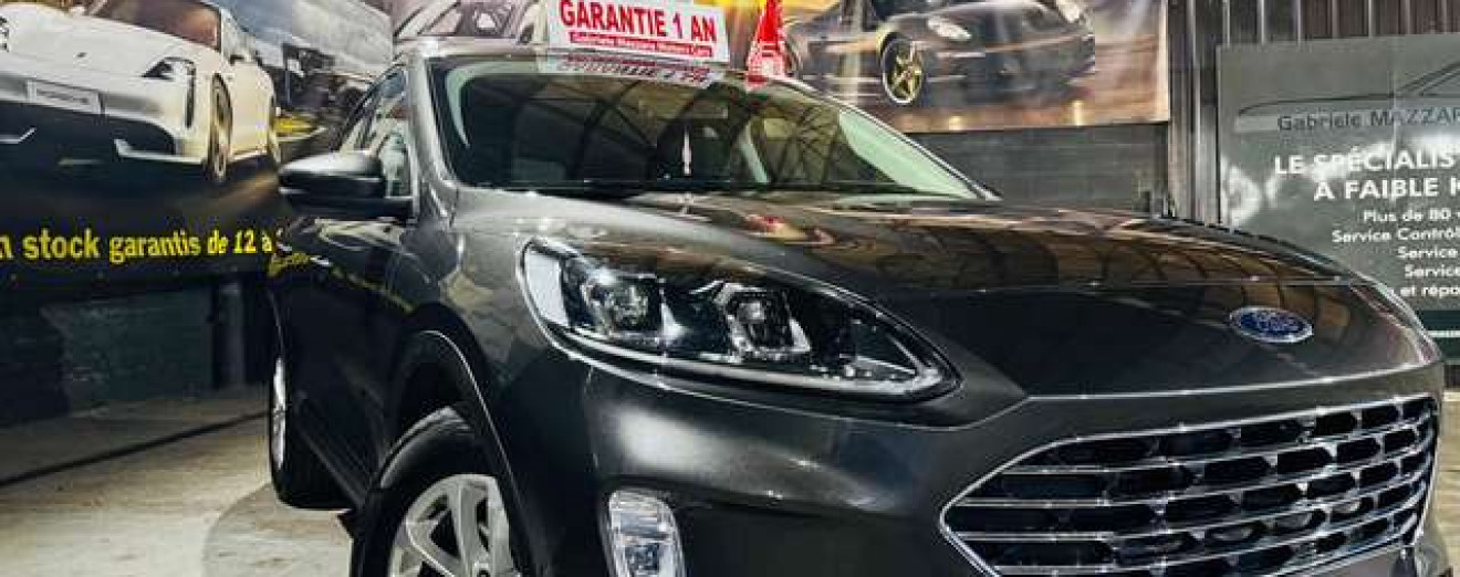 Ford Kuga 1.5TDCi Titanium - Cockpit - CarPlay - Att Rem