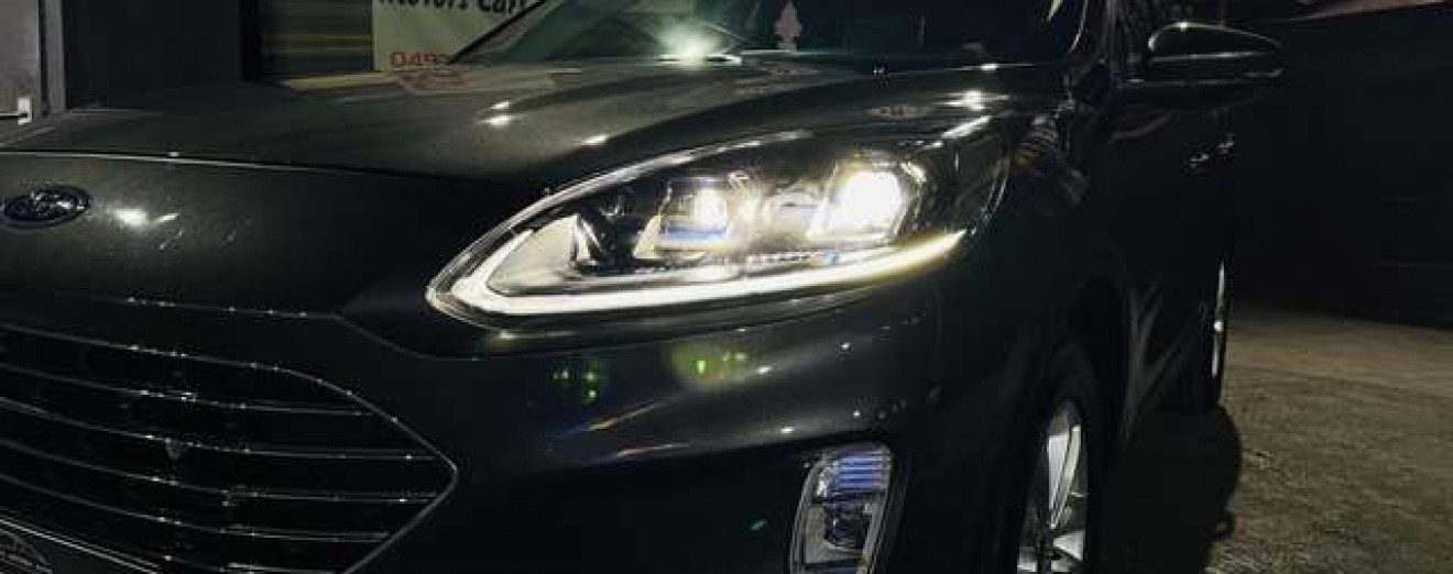 Ford Kuga 1.5TDCi Titanium - Cockpit - CarPlay - Att Rem