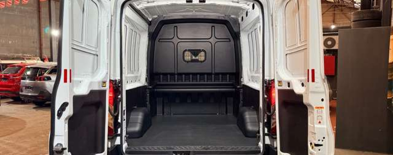 Ford Transit Transit 2.0 TDCi L3H3 Trend utilitaire double cabine 5 places tva déductible 21%