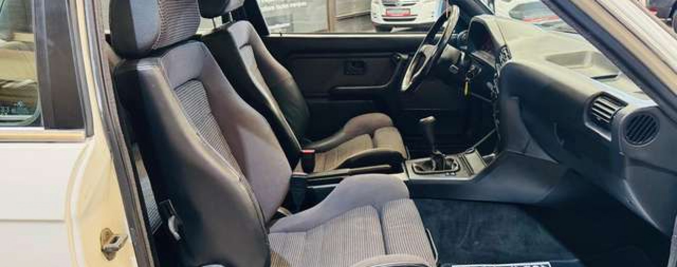 BMW 325 325i E30 M-Tech1 - GARANTIE