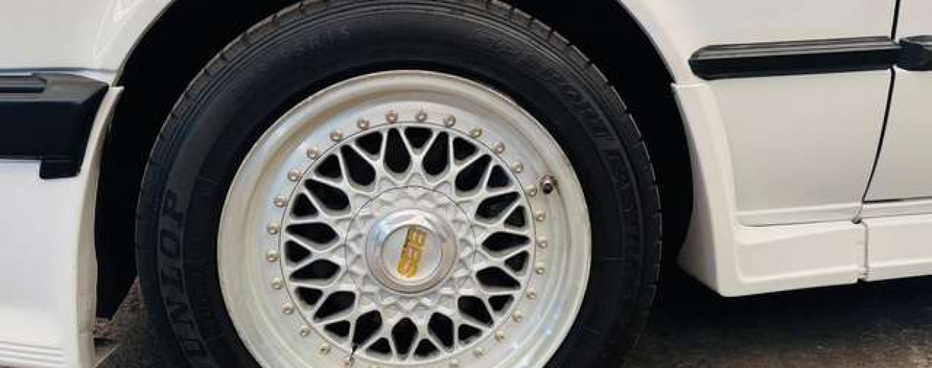 BMW 325 325i E30 M-Tech1 - GARANTIE