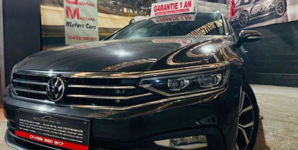 Volkswagen Passat Variant Passat SW 2.0 TDi DSG Cuir Pano Airco CarPlay Full